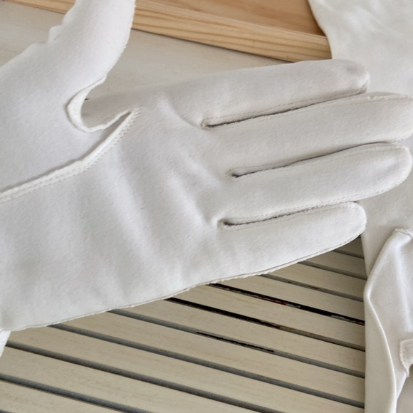 Old Hollywood Glamor Womens Classic Vintage White Spring Easter Church Gloves - Picture 5 of 8